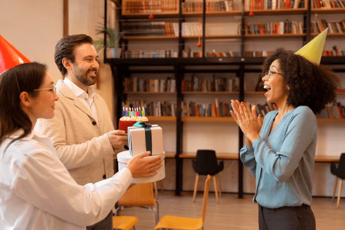 what to get an employee for their birthday